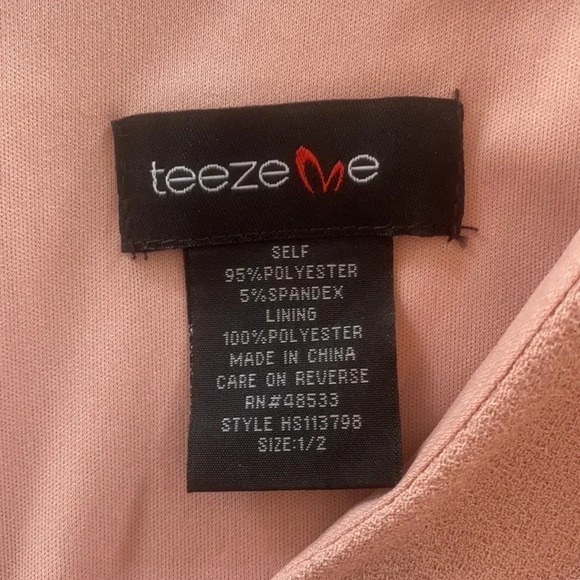 Tweeze Me pink dress Size 2 sleeveless ruffled, V-neck - Picture 3 of 5